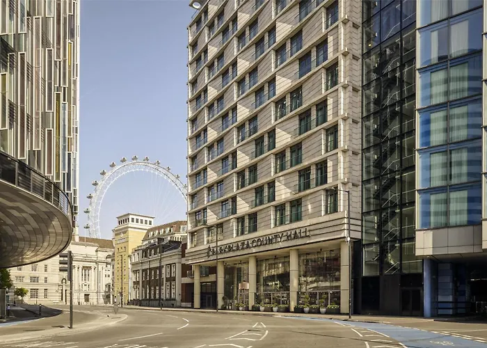 Park Plaza County Hall Londra
