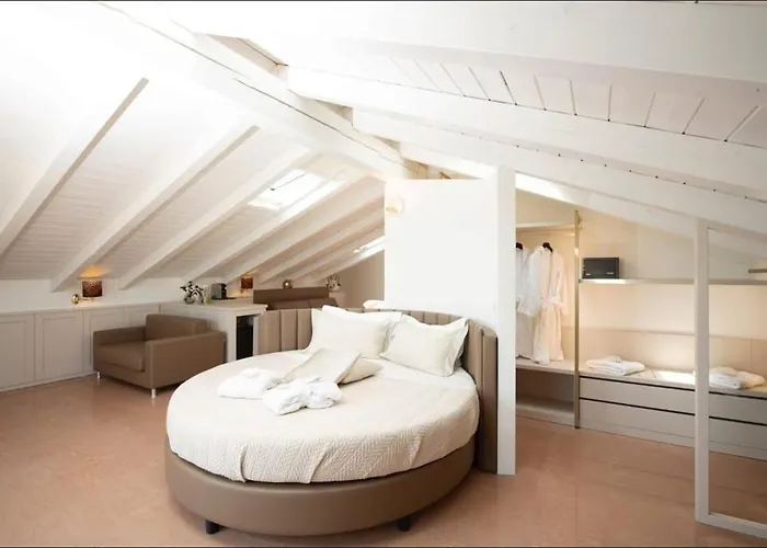 Hotel Lady Mary Milano Marittima