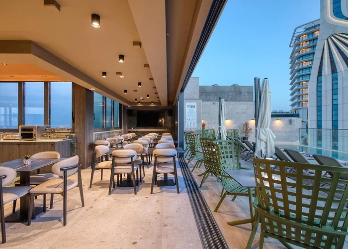 VITA Hotel&Rooftop San Giuliano