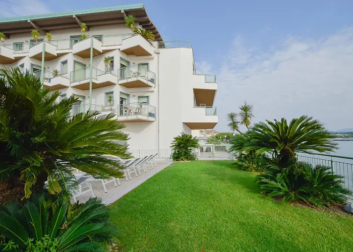 Residenza Miralago By Wonderful Italy Desenzano del Garda