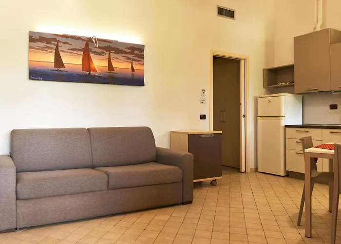 Aparthotel Oasi del Mare Tirrenia