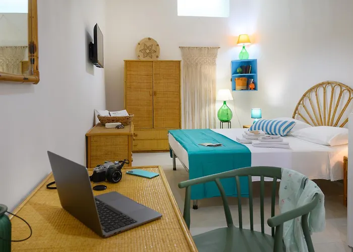 Punta Correnti Seaview Apartments, Castro Marina