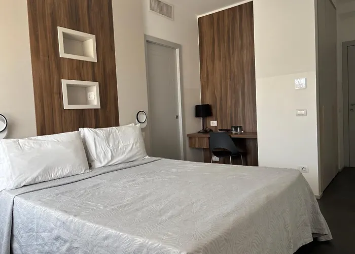 Enjoy Garden - Flavio Baracchini 9 - Rooms Milano