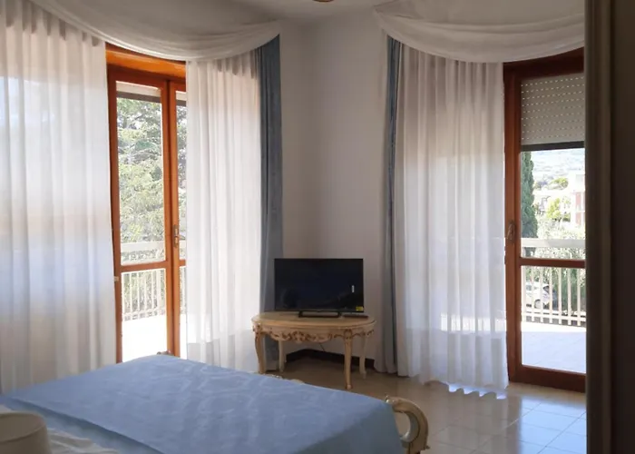 La Maison Verte Formia