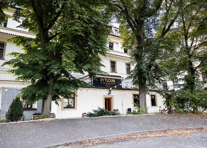 Pytloun Old Armoury Hotel Prague, Stará Zbrojnice