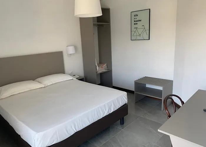 Hotel Ghironi La Spezia
