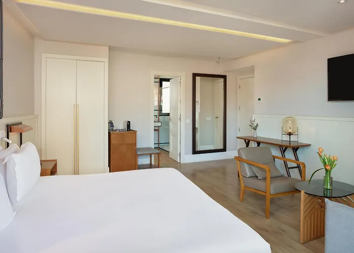Hotel H10 Cubik 4* Sup Barcellona
