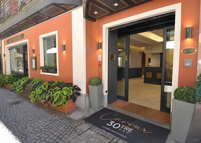 Cavour 30Tre - Hotel Moderno Stresa