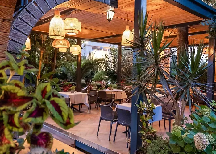 Villa Green Garden Sarandë