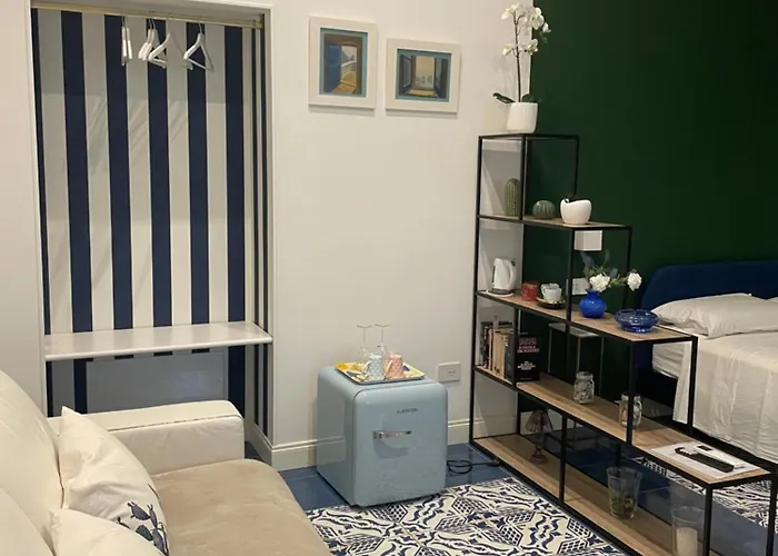 Hotel Gramsci 16 Napoli