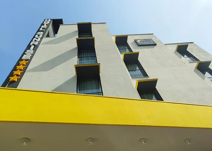 Sunrise Hotel Casoria