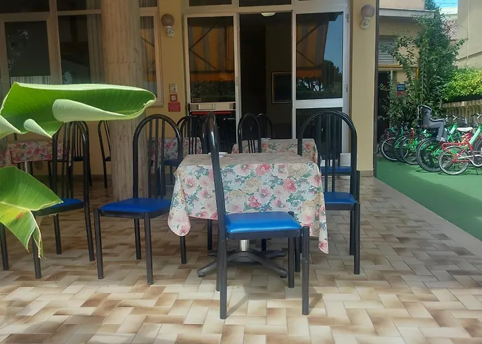 Hotel Holiday Garnì Giulianova