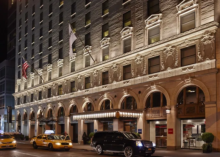 Paramount Times Square - A Generator Hotel New York