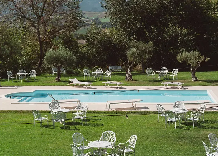 Villa Nena Tolentino