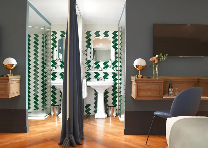 Hotel Bachaumont Parigi