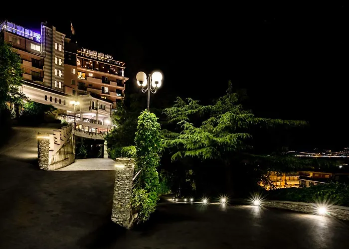 Hotel Vis à Vis Sestri Levante