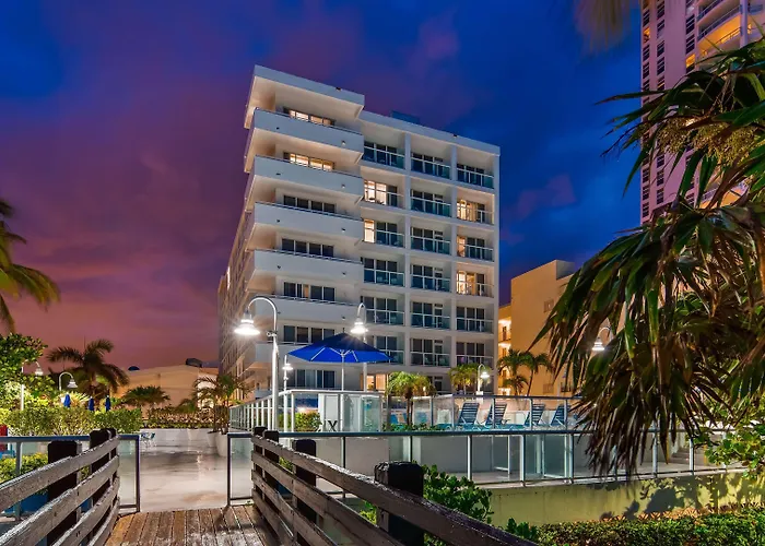Best Western Plus Atlantic Beach Resort Miami Beach