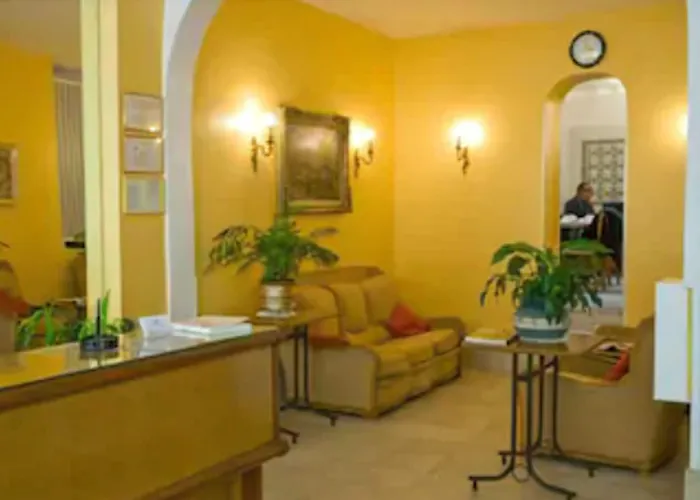 Hotel Cluny Sorbonne Parigi