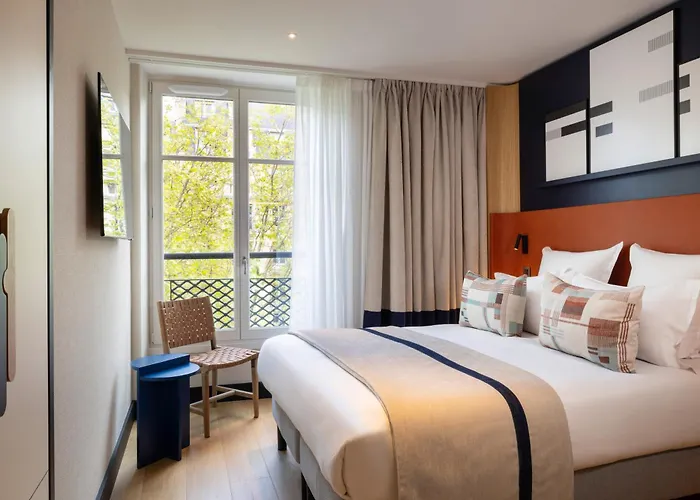 Hôtel Raspail Montparnasse Parigi