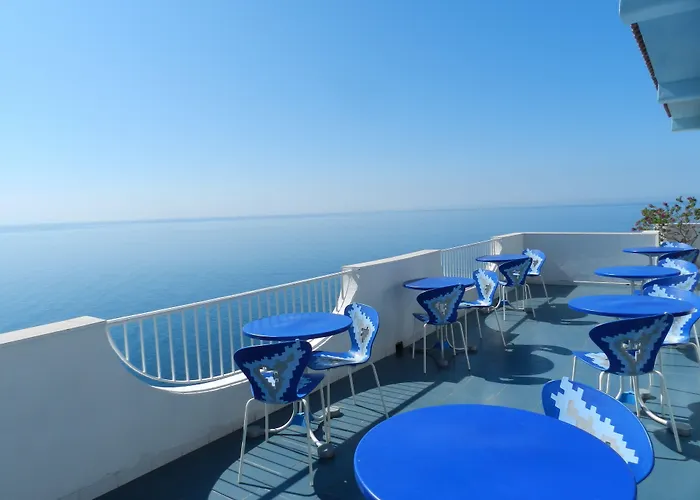 Hotel Holiday Praiano