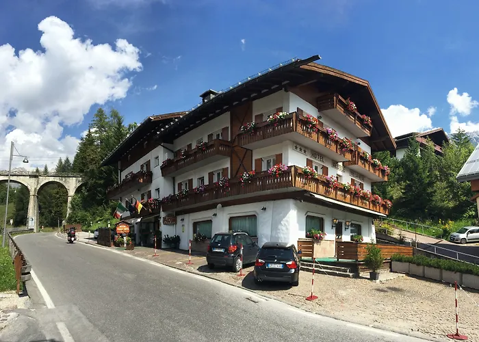 Meuble Villa Neve Cortina dʼAmpezzo