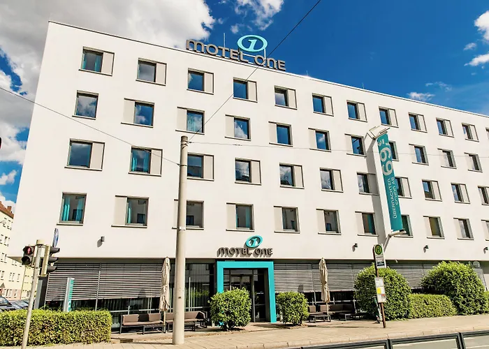 Motel One Nuernberg-Plaerrer