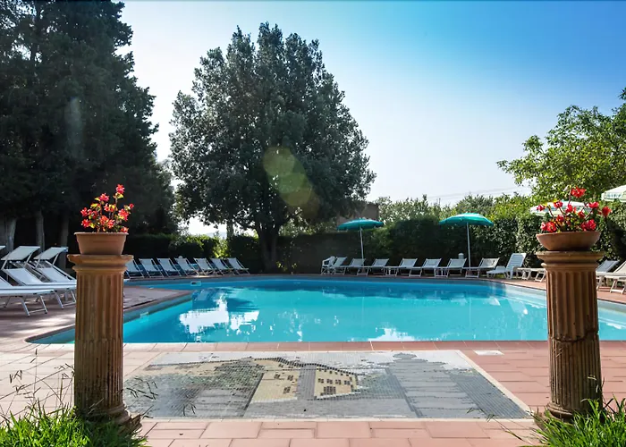 Hotel Villa San Lucchese Poggibonsi