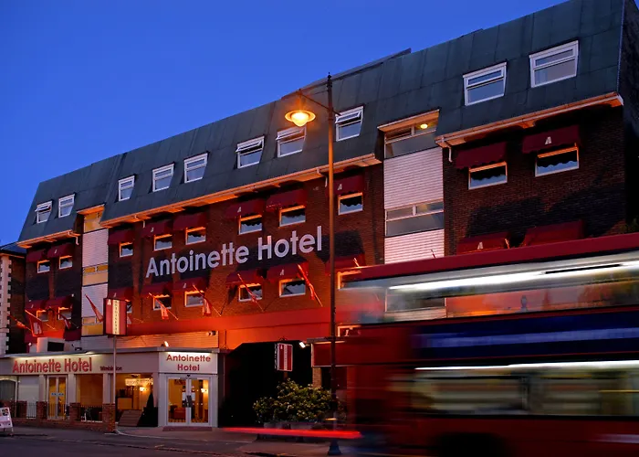 Antoinette Hotel Wimbledon Londra