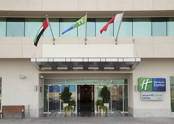 Holiday Inn Express Dubai Jumeirah, An Ihg Hotel