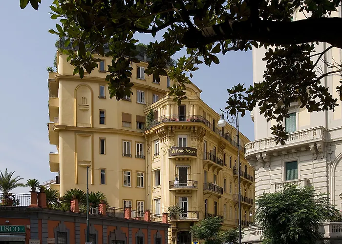 Pinto-Storey Hotel Napoli