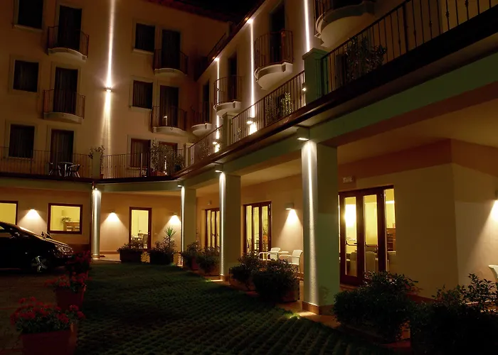 International Hotel Iseo