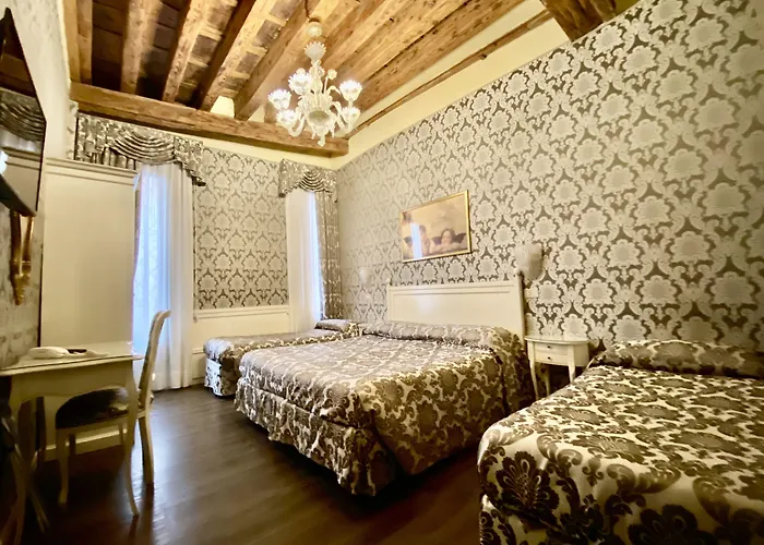Hotel Bridge Venezia