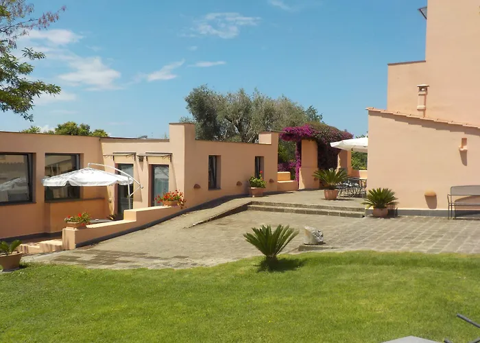 Hotel Flegrea House - Casa Rosa Pozzuoli