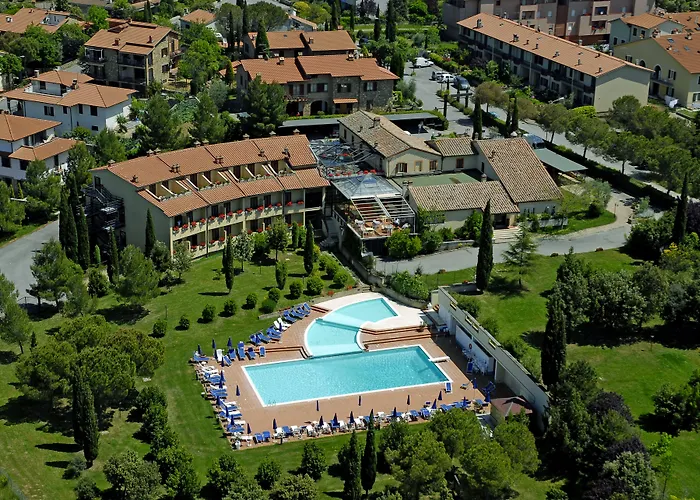 Hotel Palazzuolo San Quirico dʼOrcia