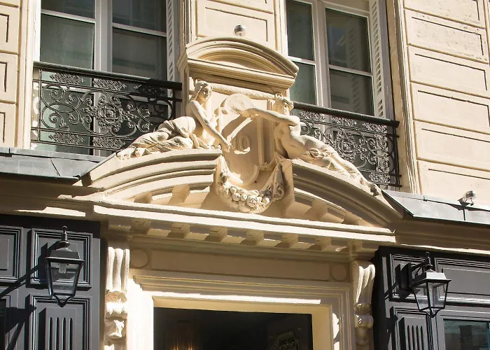Les Plumes Hotel Parigi