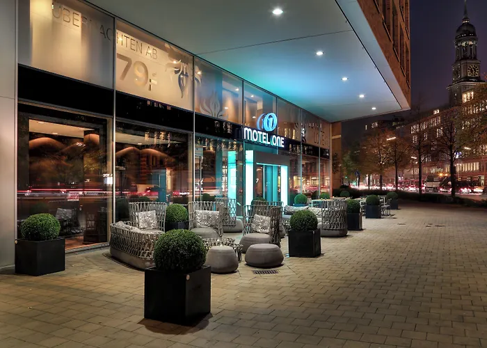 Motel One Hamburg Am Michel