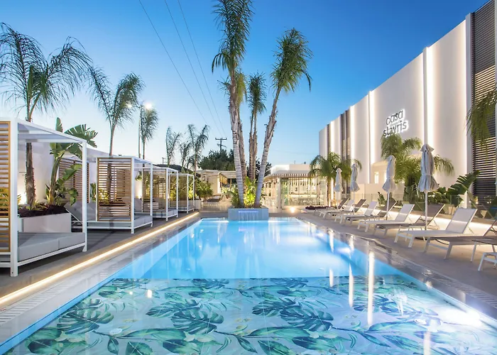 Casastavris - Aparts & Pool Suites Faliraki