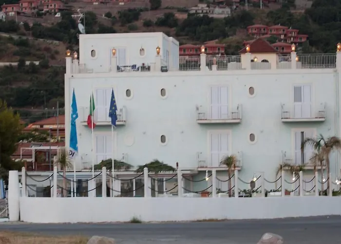 Hotel Yachting Club Mare San Giorgio Di Gioiosa Marea