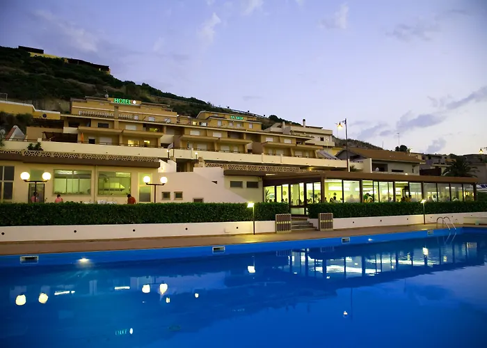 Hotel & Residence La Baia Castelsardo
