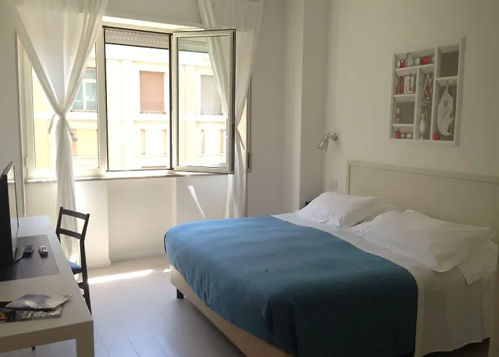 Hotel Domus Municipio Napoli