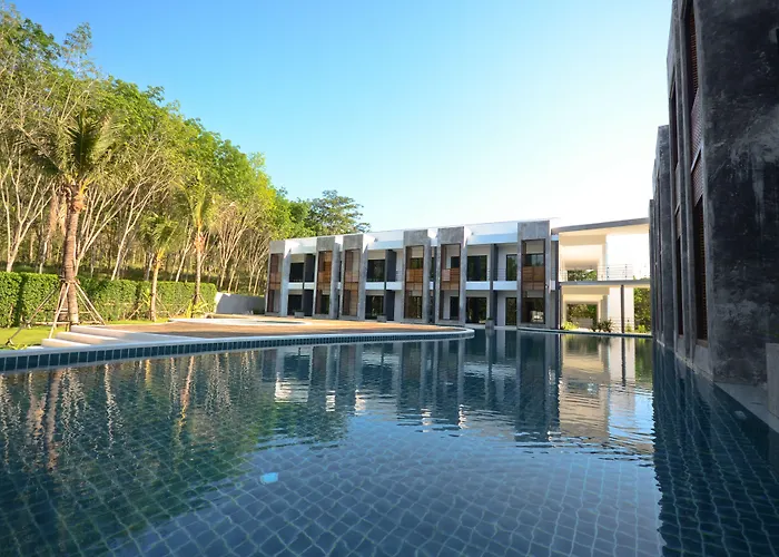 Wanaburi Resort Phuket