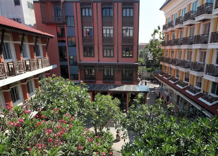Rambuttri Village Plaza - SHA Extra Plus Bangkok