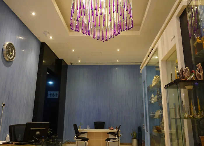 Hotel Golden Tulip Downtown Abu Dhabi