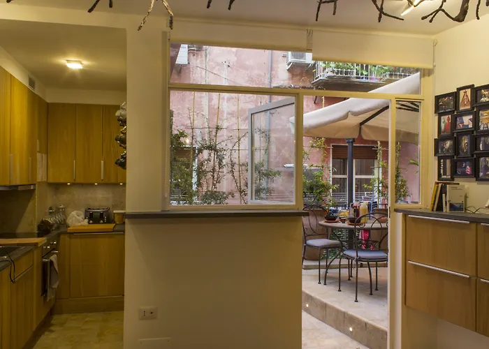 Bed and Breakfast Casa Latina Napoli