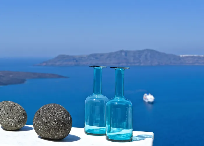 Enigma Suites Fira 