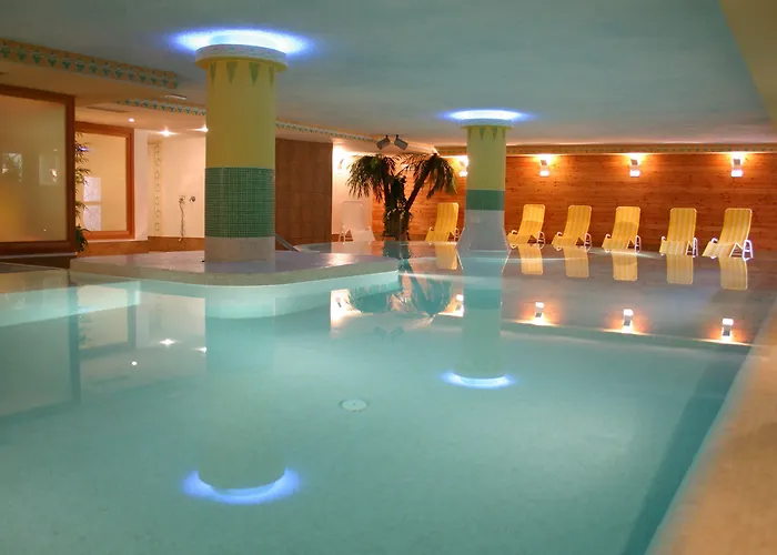Residence Kristall- Fiemme Holidays Predazzo