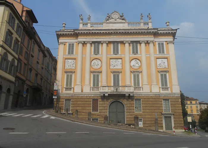La Maison Des Artistes Bergamo