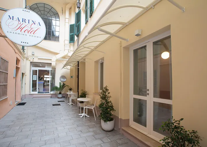 Hotel Marina Charming Rooms Finale Ligure