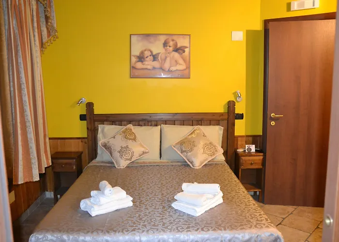 Hotel Eneahouse Fiumicino