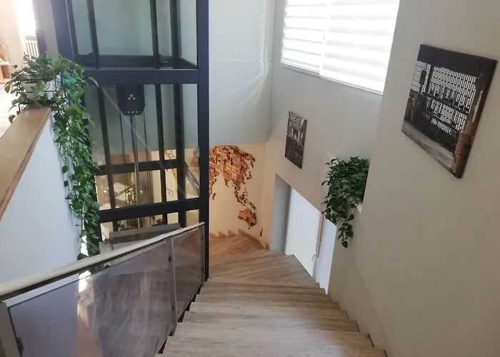 La Cordata Accommodation - Woodhouse Bike Hotel Cinisello Balsamo